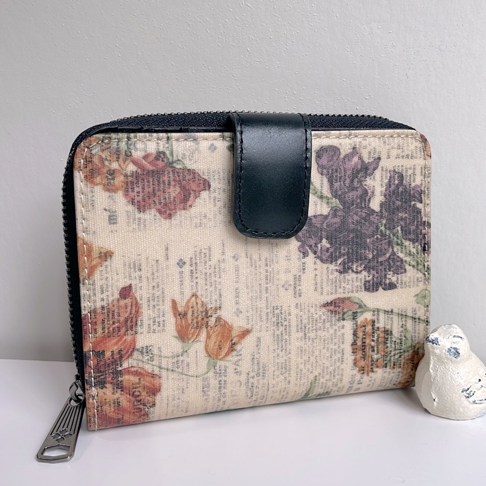 Patricia Nash Floral Print Crossbody Bag Set in Cream, Orange, Purple, Green - Picture 10 of 16